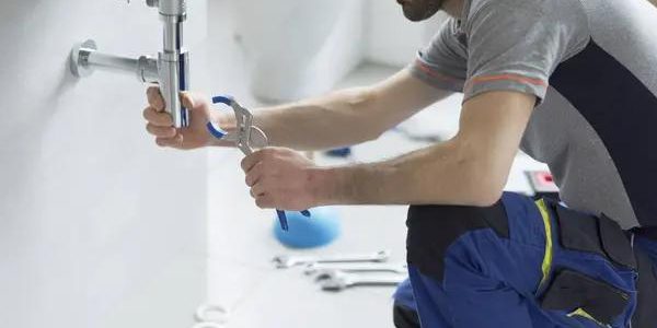 Licensed Plumber Near Me from Kinsmen Service Pros Summerville