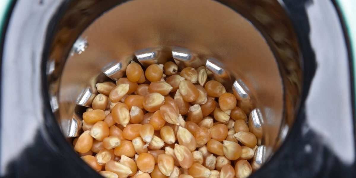 How a Popcorn Machine Transforms Small Businesses