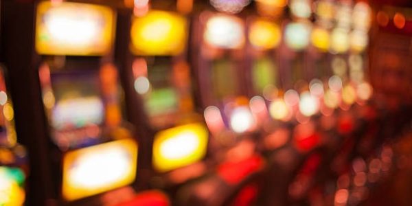 コインポーカー 使い方を完全に理解するための解説