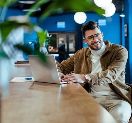 Remote Workers Benefit from coworking space Jersey City Environments