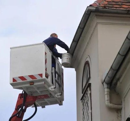 Affordable Gutter Cleaning Solutions for Bellingham Homes