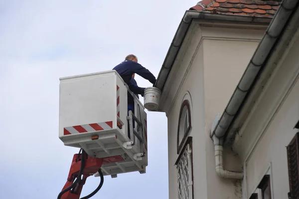 Affordable Gutter Cleaning Solutions for Bellingham Homes