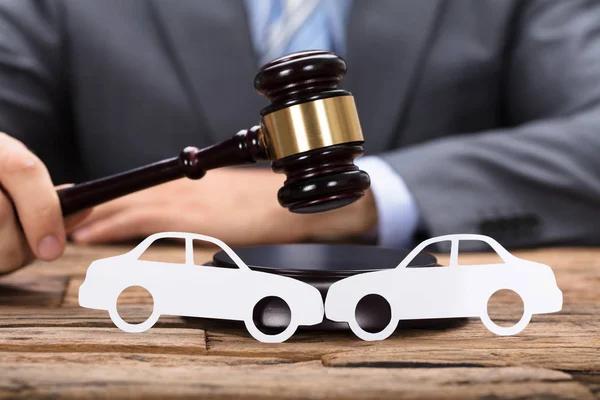 How a Car Accident Lawyer Can Help Your Case