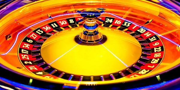 Compare 바카라사이트 추천 for Baccarat Interface Features